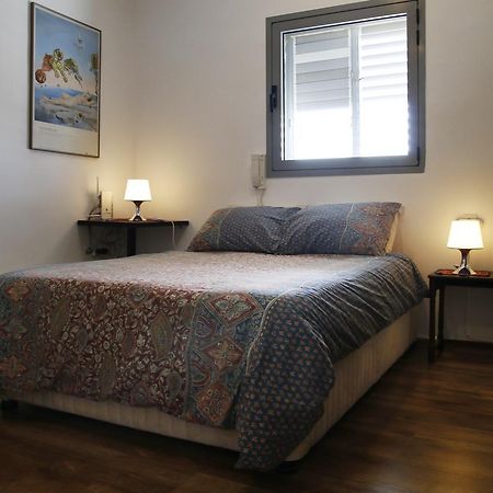 Herzelia Rooftop Special 2 Room Apartment Exterior photo