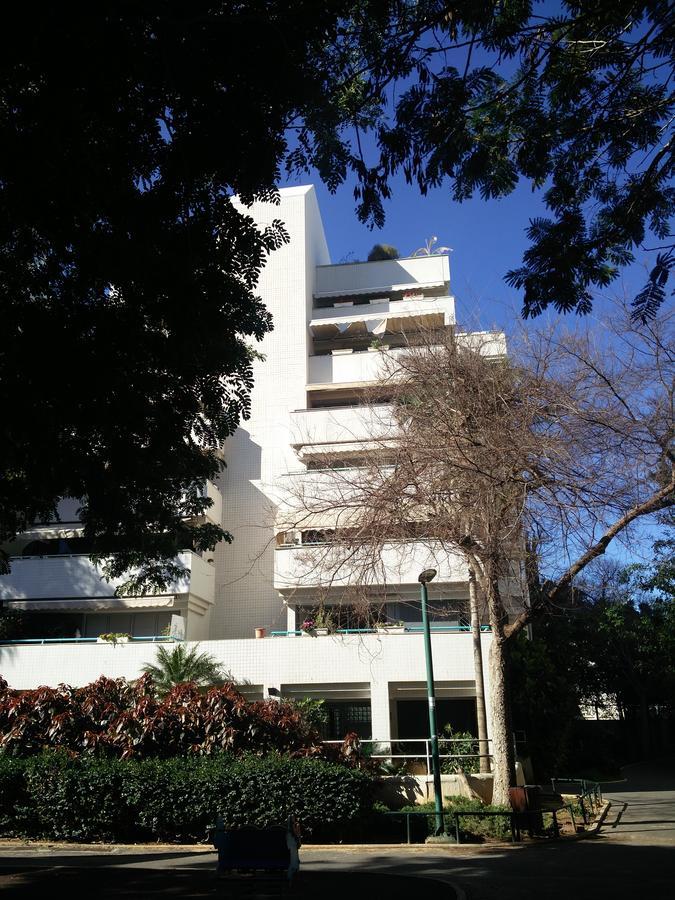 Herzelia Rooftop Special 2 Room Apartment Exterior photo