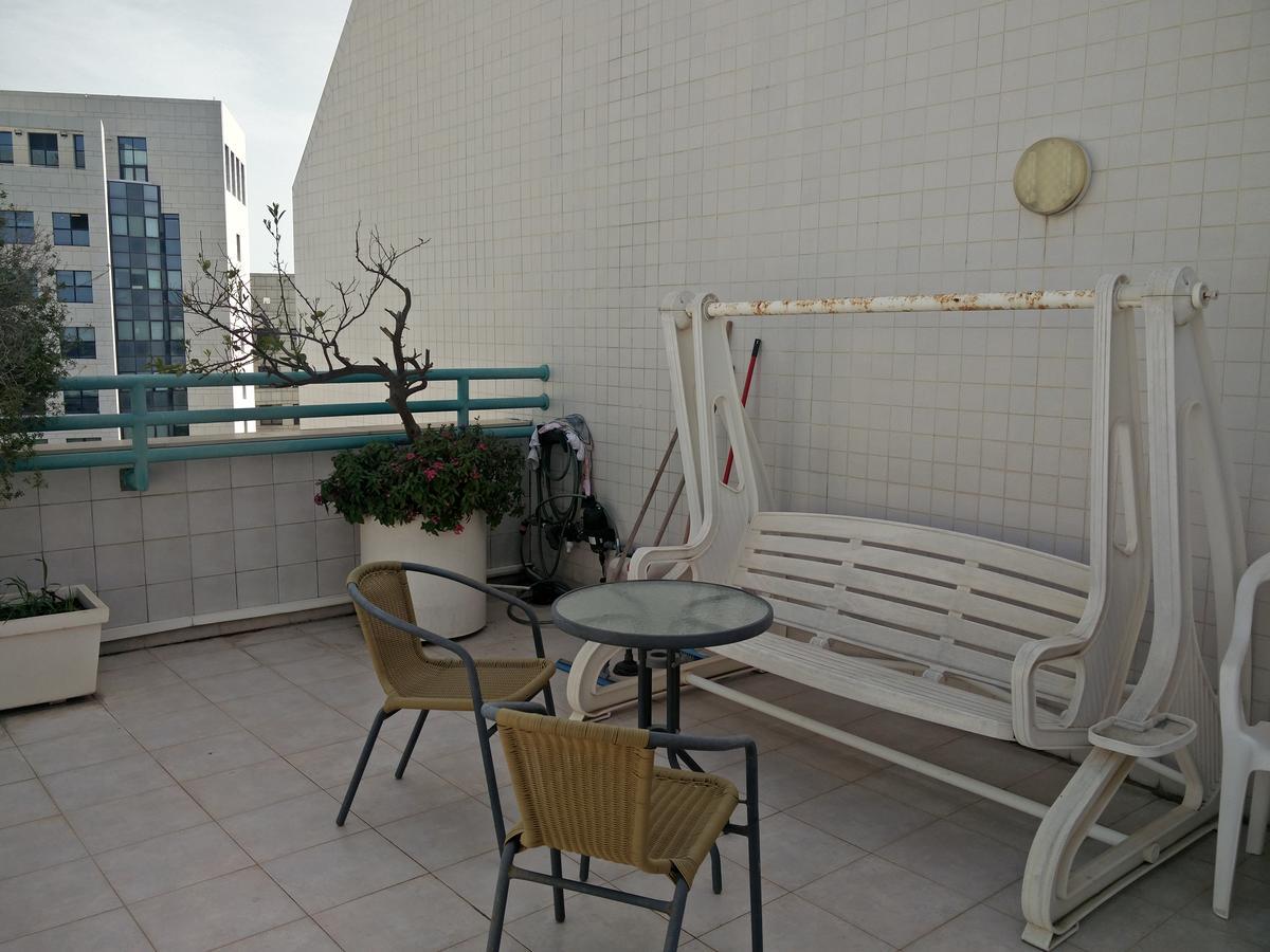 Herzelia Rooftop Special 2 Room Apartment Exterior photo